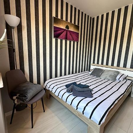 Ferienwohnung Apartament Premium Targi Kielce 4 km Exterior foto