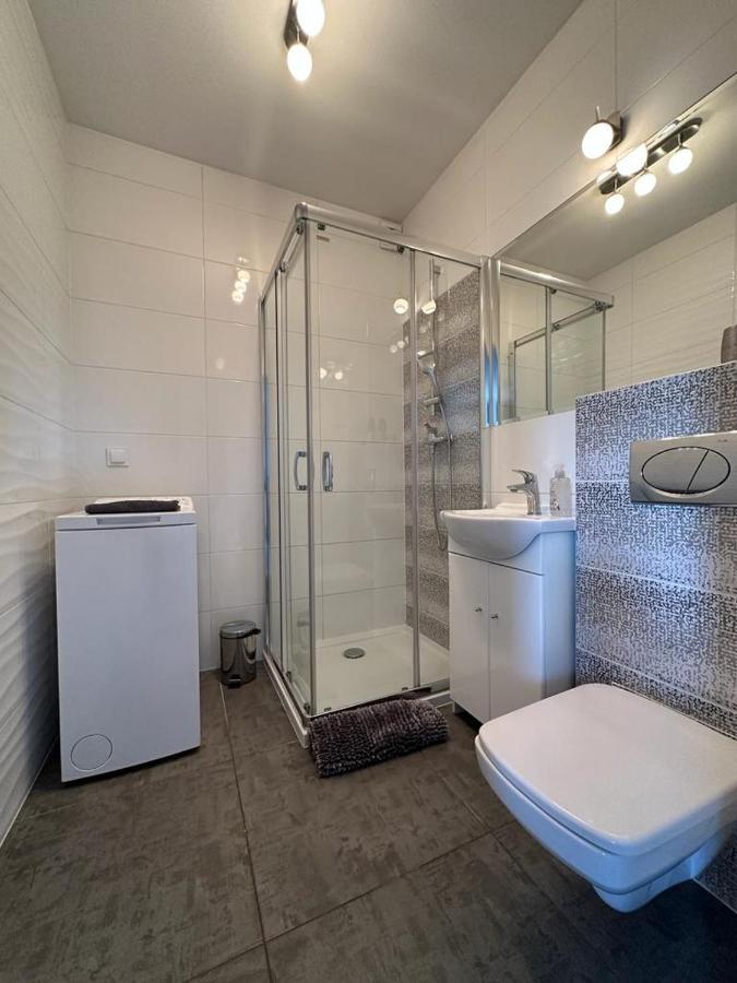 Ferienwohnung Apartament Premium Targi Kielce 4 km Exterior foto