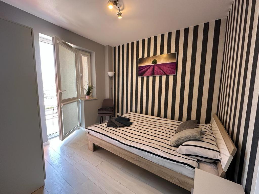 Ferienwohnung Apartament Premium Targi Kielce 4 km Exterior foto